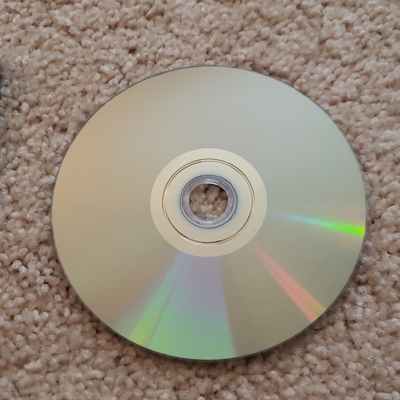 NWOT! Disney's DUMBO DVD 60TH Anniversary - Picture 3 of 4